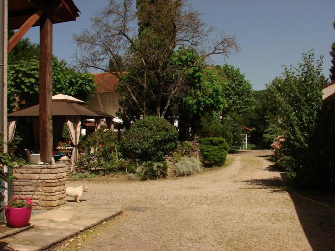 Le Clos Du Jardin Beynost Eksteriør bilde